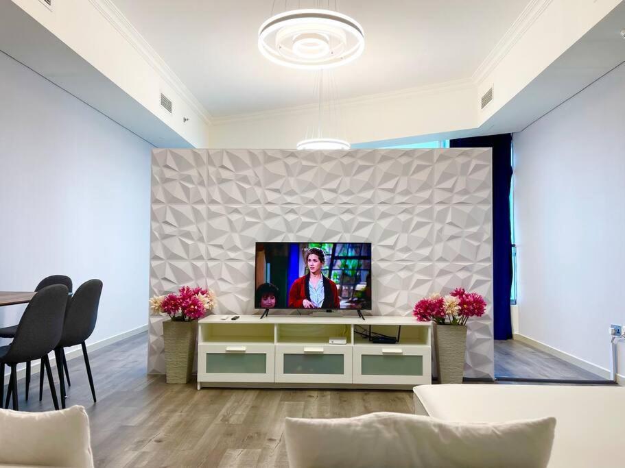 Cozy Upgraded Residential Flat With Sea, Mangrove, Pool View - 1203 Not Hotel อาบูดาบี ภายนอก รูปภาพ