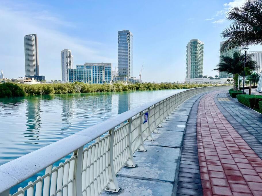 Cozy Upgraded Residential Flat With Sea, Mangrove, Pool View - 1203 Not Hotel อาบูดาบี ภายนอก รูปภาพ